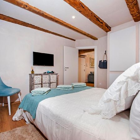 Apartments Casa De Amicis Rovinj Pokój zdjęcie