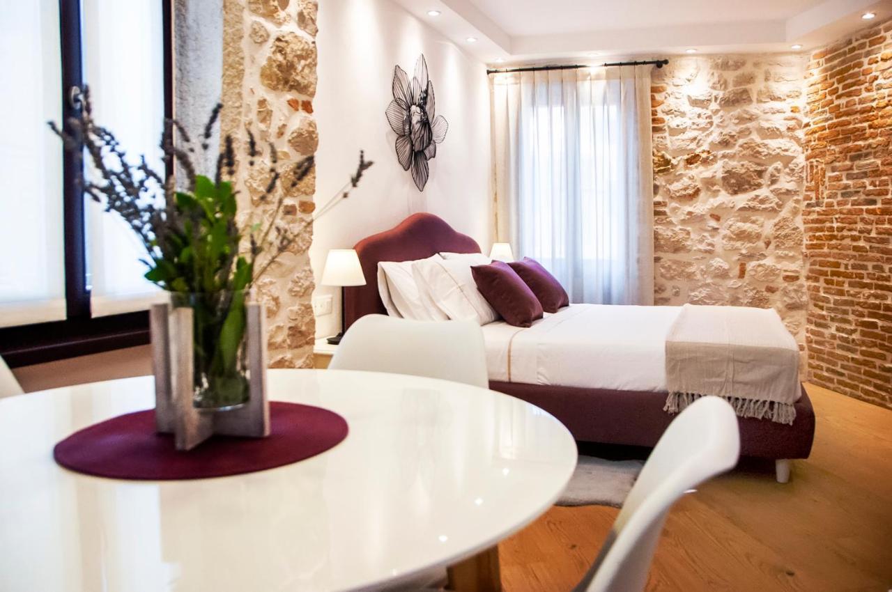 Apartments Casa De Amicis Rovinj Zewnętrze zdjęcie