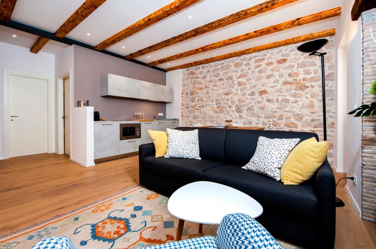 Apartments Casa De Amicis Rovinj Zewnętrze zdjęcie