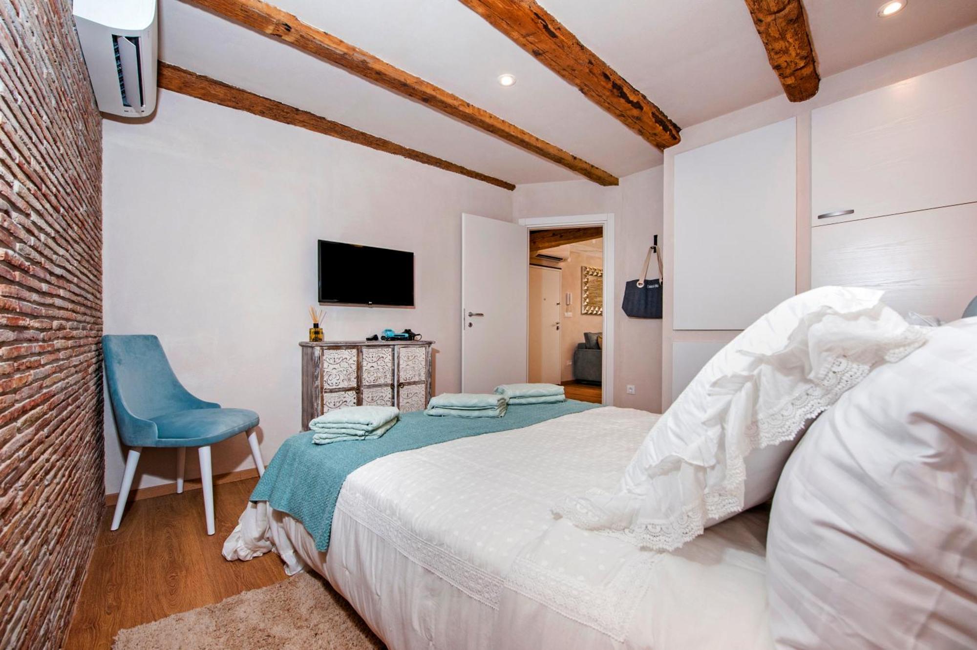 Apartments Casa De Amicis Rovinj Pokój zdjęcie